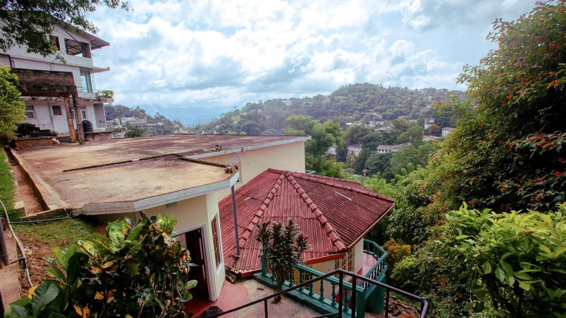 Sunbloom Inn Kandy