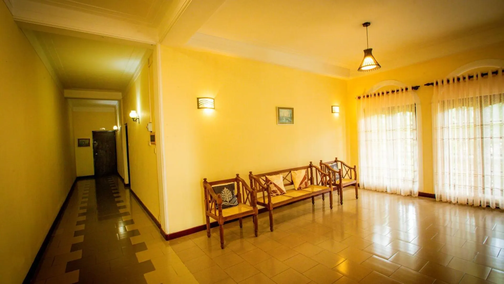 Sunbloom Inn Kandy 0*,