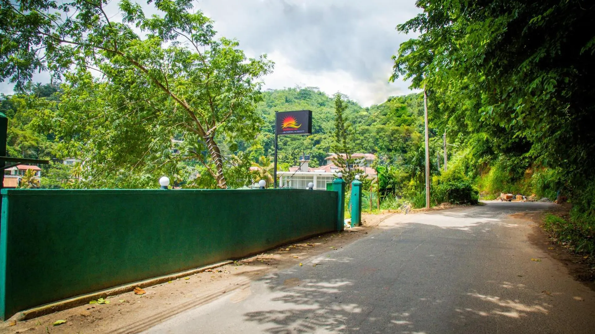 Sunbloom Inn Kandy Guest house