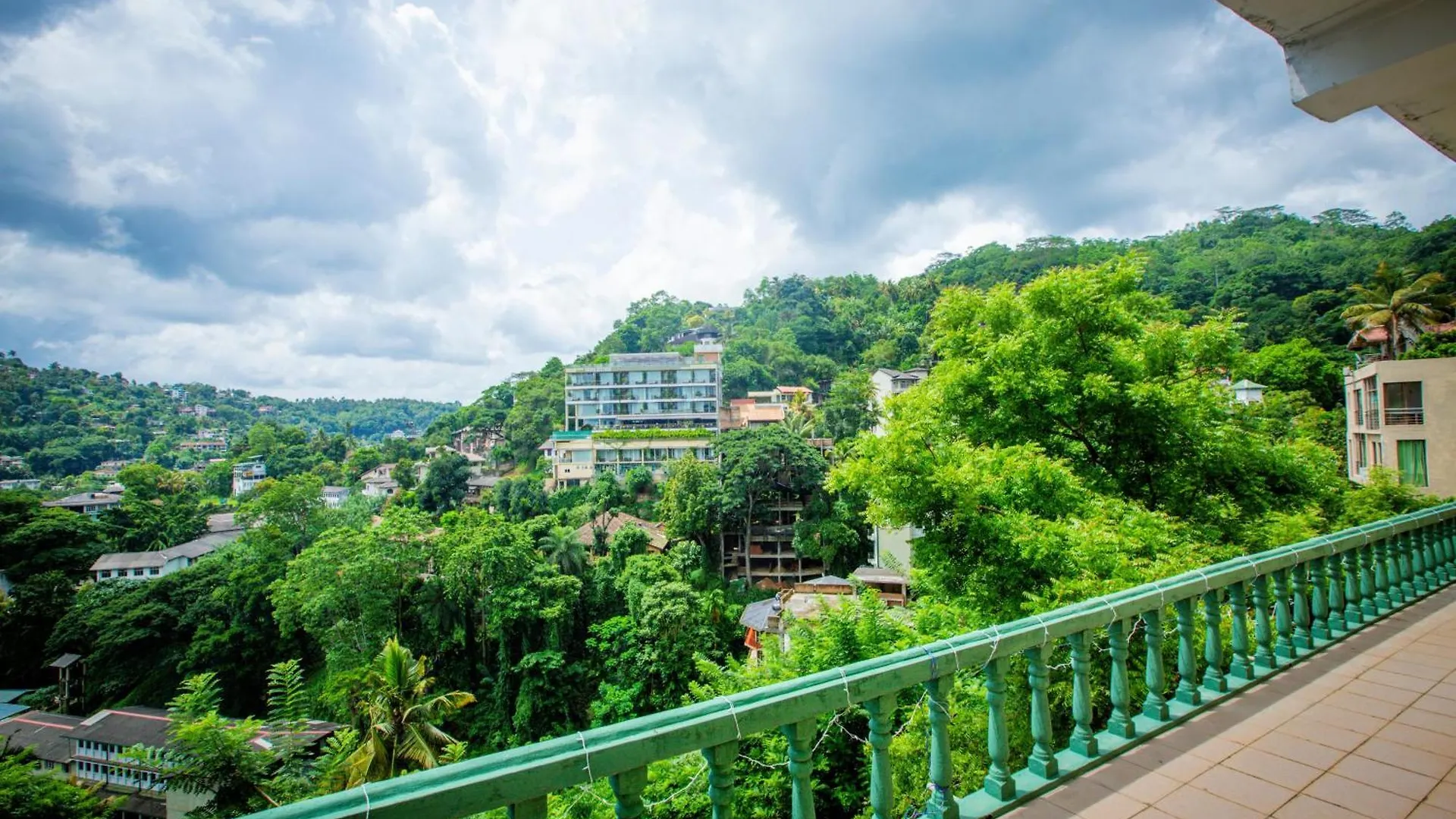 Sunbloom Inn Kandy