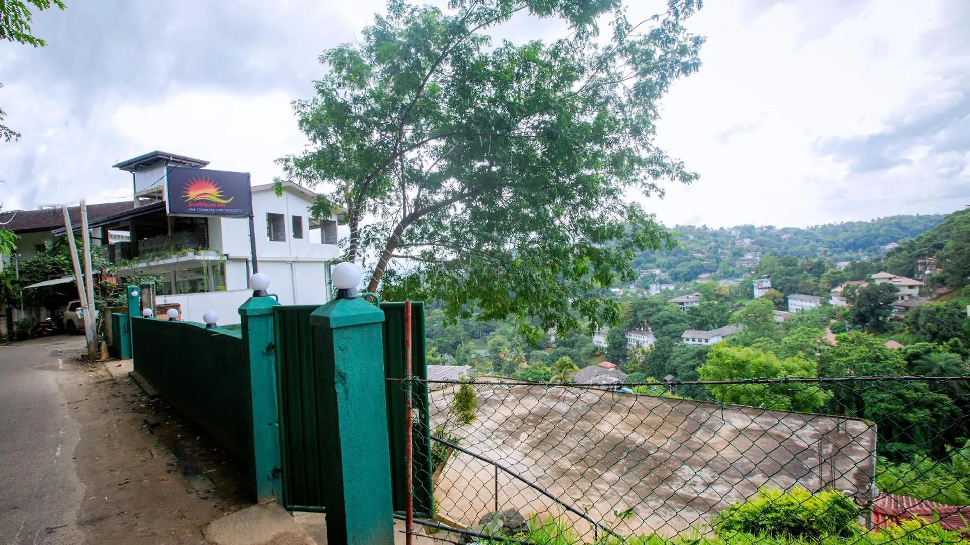 Gæstehus Sunbloom Inn Kandy